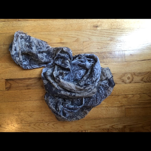 Scarf bundle - Picture 3 of 6